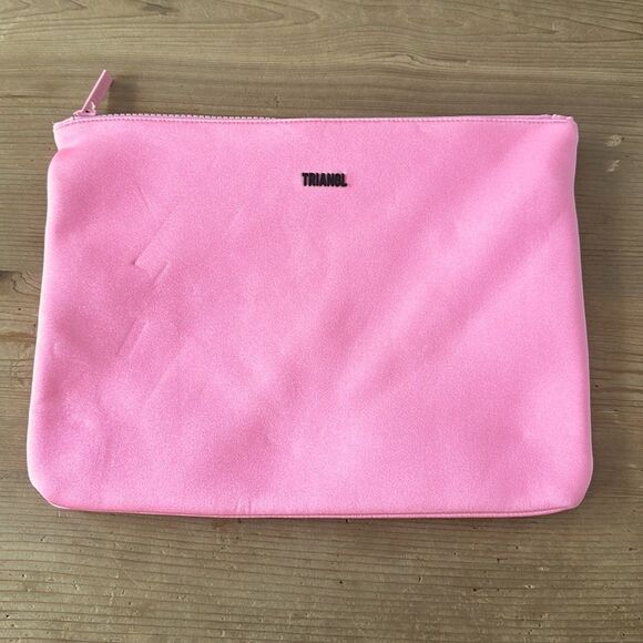 TRIANGL NEOPRENE Swim Travel or Makeup Bag LIGHT PINK NEW - Picture 1 of 5